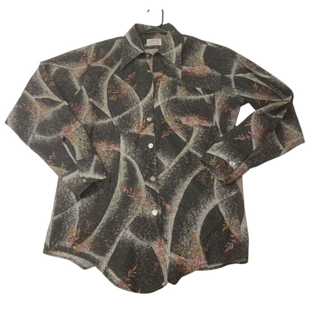 Vintage Leaf Patterned Button Down Top - image 1